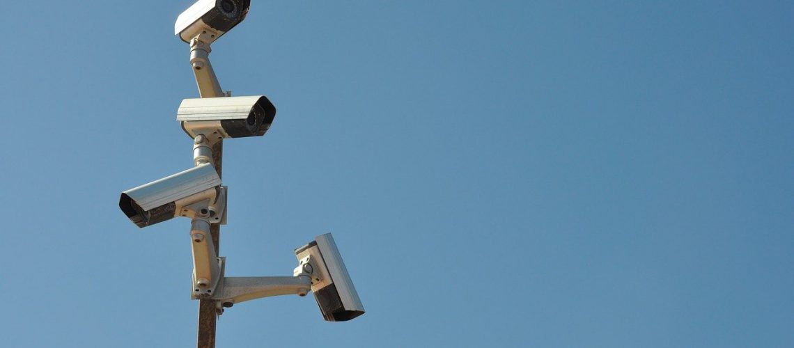 surveillance-camera-3137102_1280